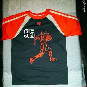 Oshkosh orange white black sports gym shirt